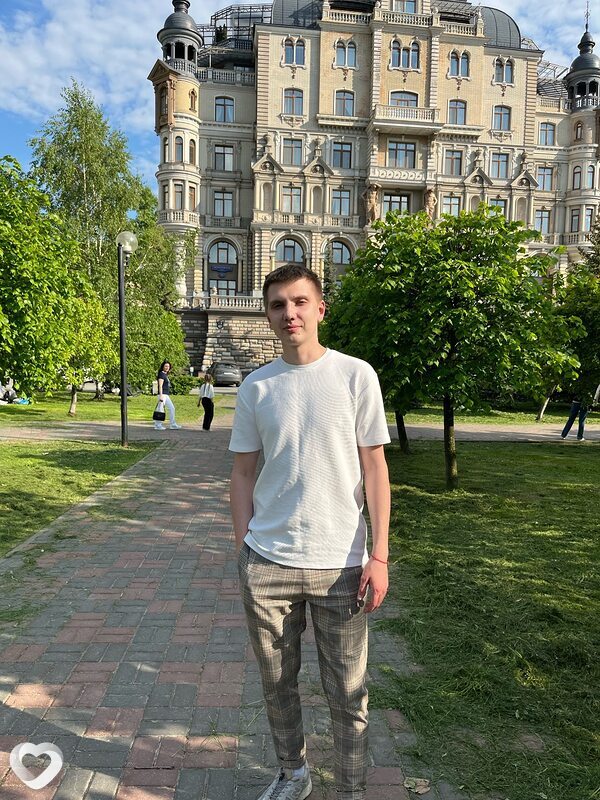 Олег, 23, Ульяновске — анкета №3436475