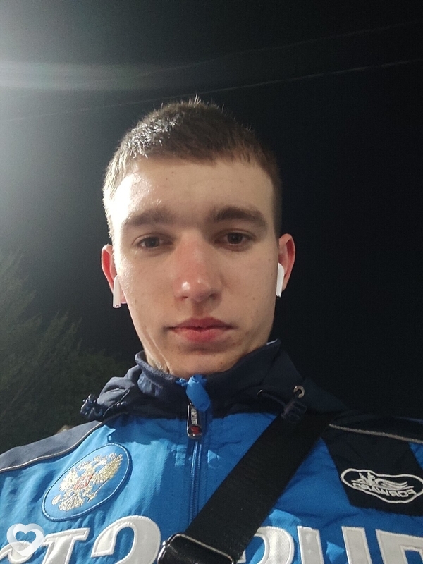 Владимир, 23, Ростове-на-Дону — анкета №3436952