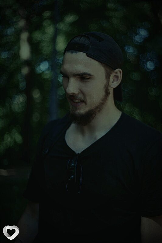 Илья, 24, Калуге — анкета №3436947