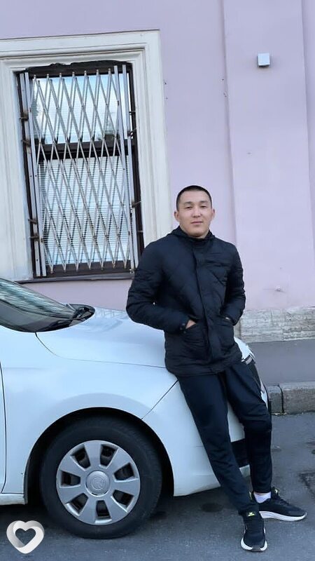 Улан, 22, Артеме — анкета №3437371
