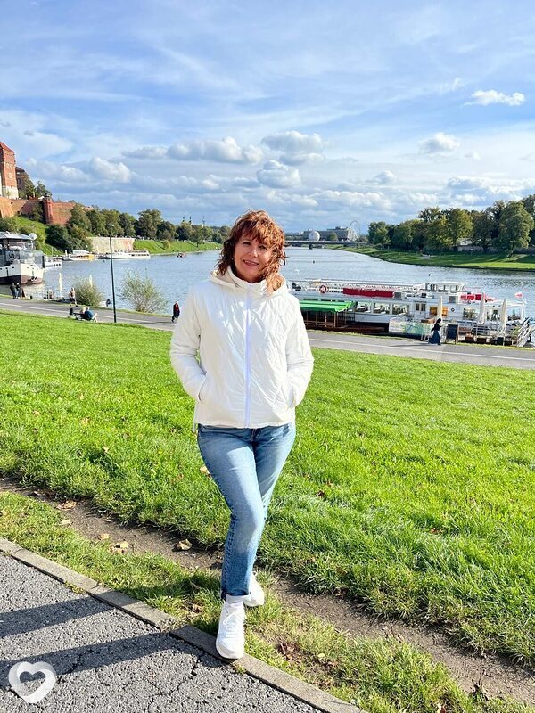Taya, Краков