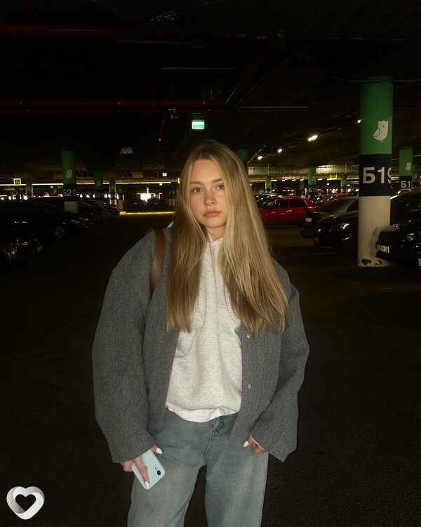 Алина, 25, Москве — анкета №3437425
