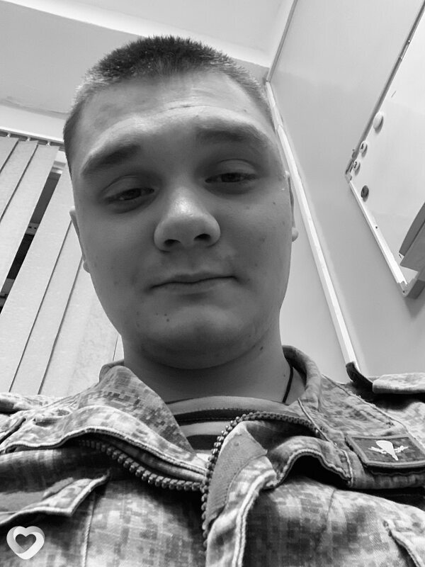 Владимир, 24, Уссурийске — анкета №3437460