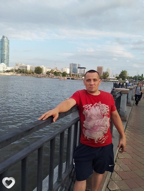 Юрий, 36, Екатеринбурге — анкета №3437592