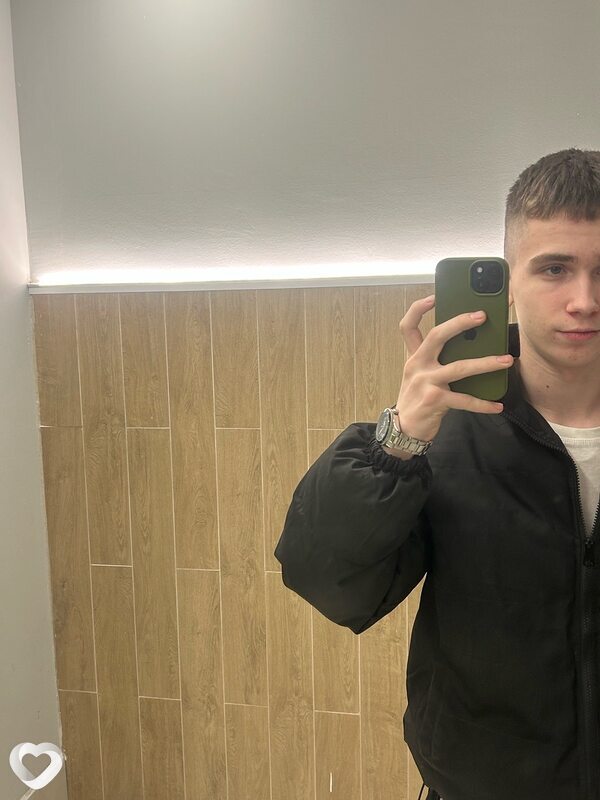 Дмитрий, 21, Екатеринбурге — анкета №3437812