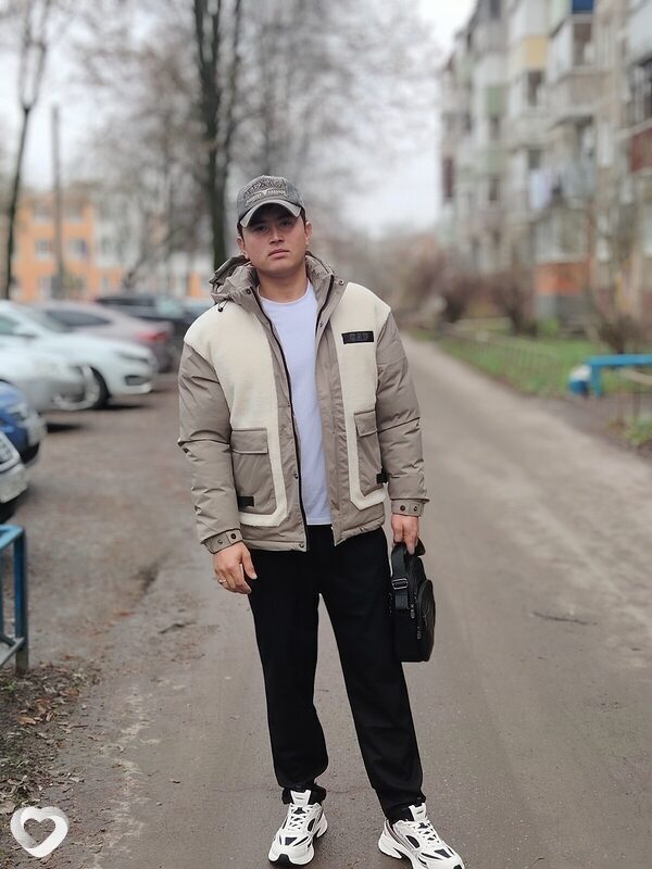 Миша, 23, Воскресенске — анкета №3438381