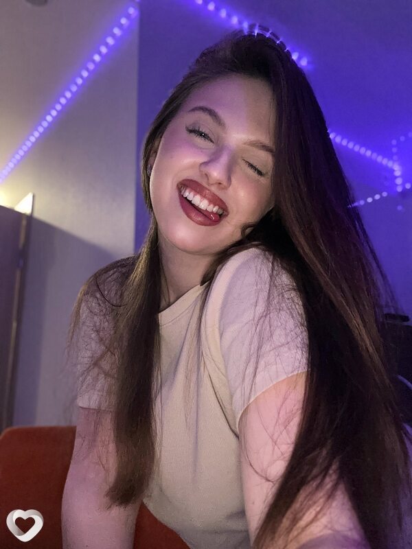 Екатерина, 21, Новосибирске — анкета №3439262