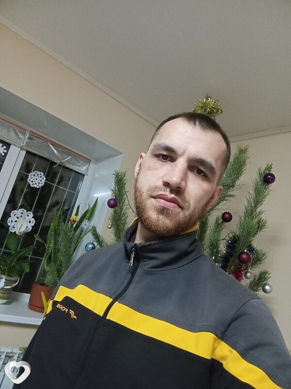 Павел, 33, Омске — анкета №3439100