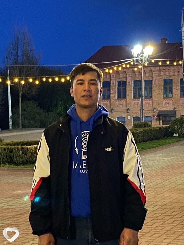 Азат, 23, Витебске — анкета №3439390