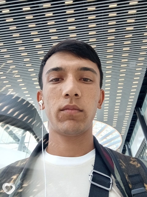 Алик, 23, Хабаровске — анкета №3440347