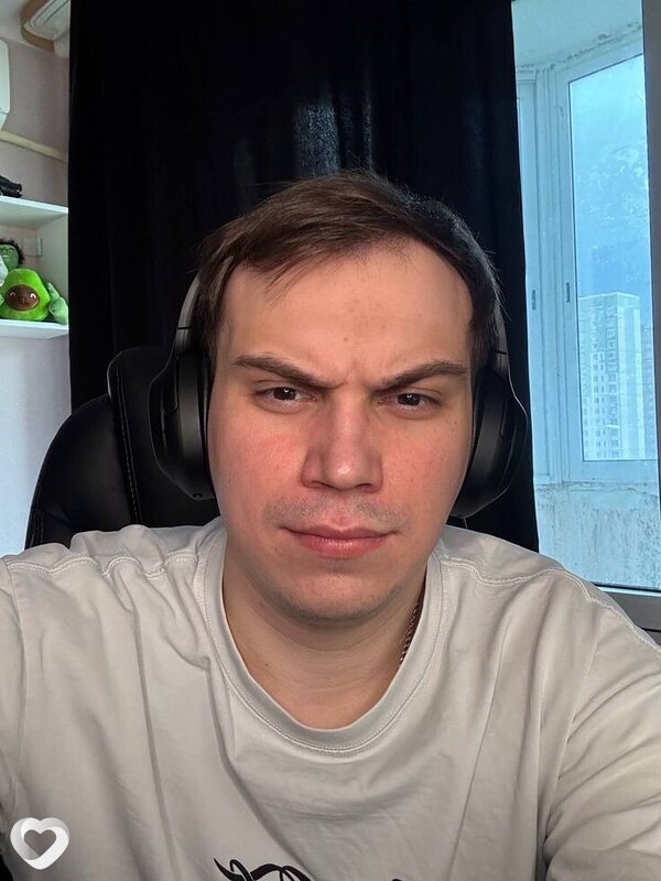 Иван, 19, Ялте — анкета №3440277
