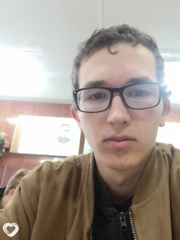 Виктор, 20, Лисках — анкета №3440718