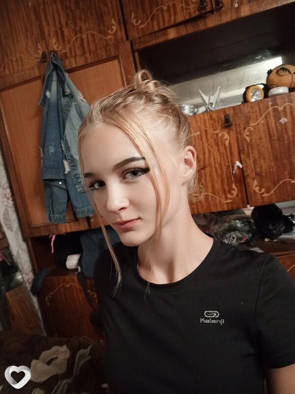 Анастасия, 19, Пензе — анкета №3441237