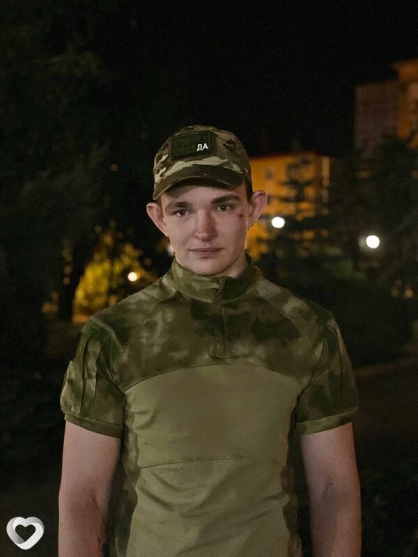 Кирилл, 22, Томске — анкета №3441578