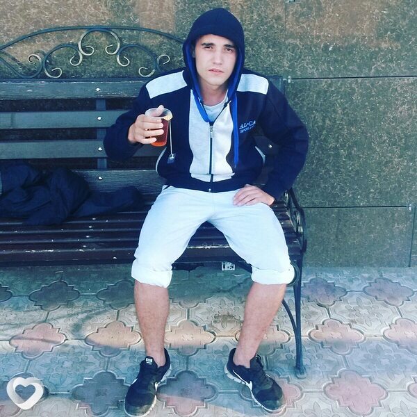 Анатолий, 29, Хабаровске — анкета №3441494