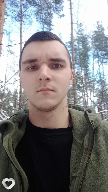 Юлий, 21, Брянске — анкета №3441631