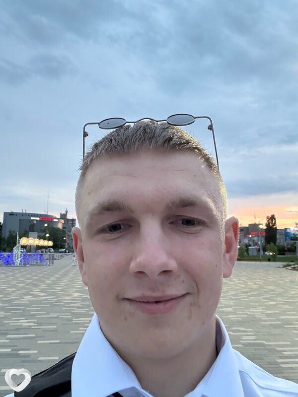 Андрей, 21, Энгельсе — анкета №3443983