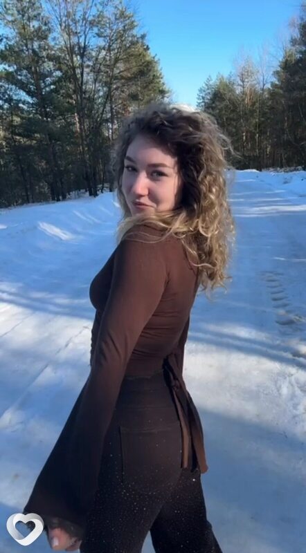 Яна, 23, Гомеле — анкета №3444239