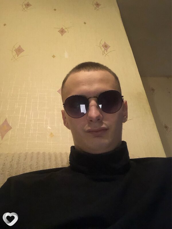 Konstantin, 22, Петрозаводске — анкета №3445387