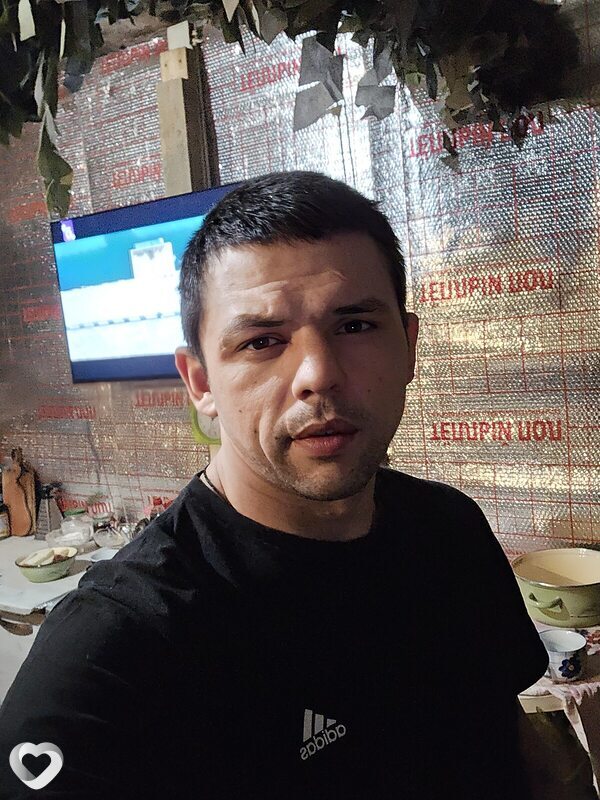 Денис, 32, Москве — анкета №3445099