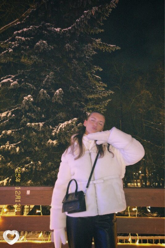 Наташа, 18, Нижнем Новгороде — анкета №3445270