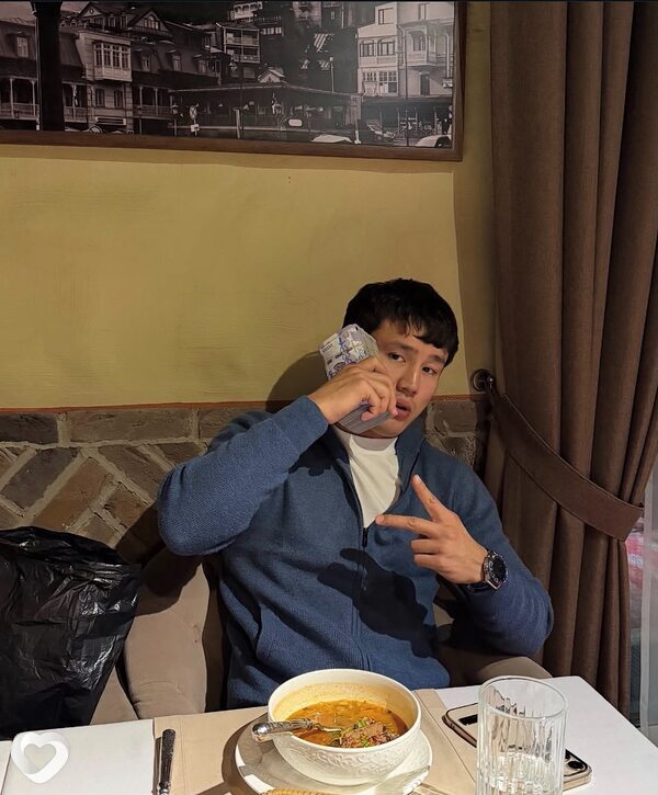 Алишер, 19, Алматы — анкета №3445370
