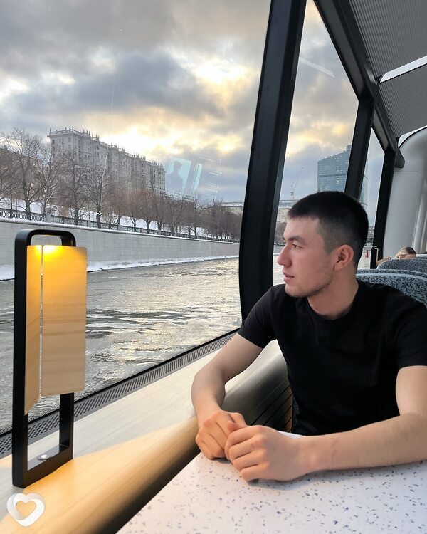 Халил, 21, Москве — анкета №3446021