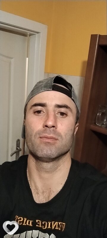 George, Лодзь
