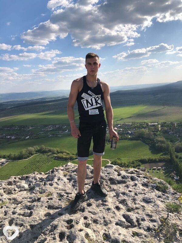 Андрей, 21, Казани — анкета №3446972