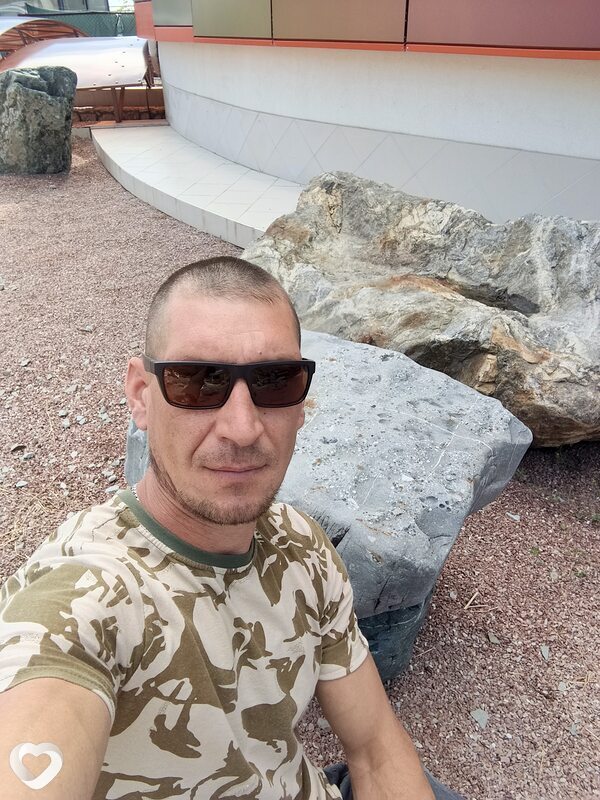 Руслан, 37, Ялте — анкета №3446842