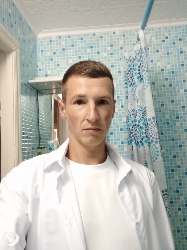 Максим, 26, Старом Осколе — анкета №3446897