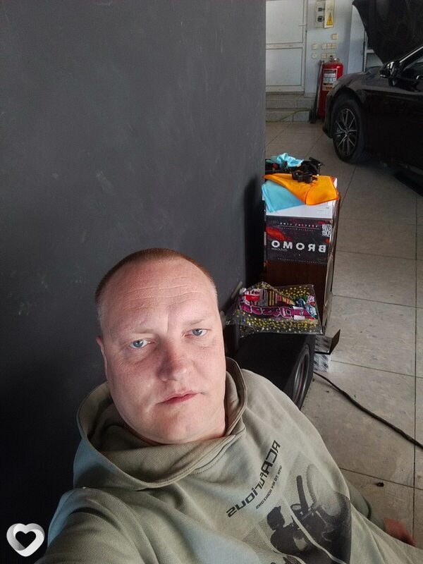 Дмитрий, 41, Луганске — анкета №3446905