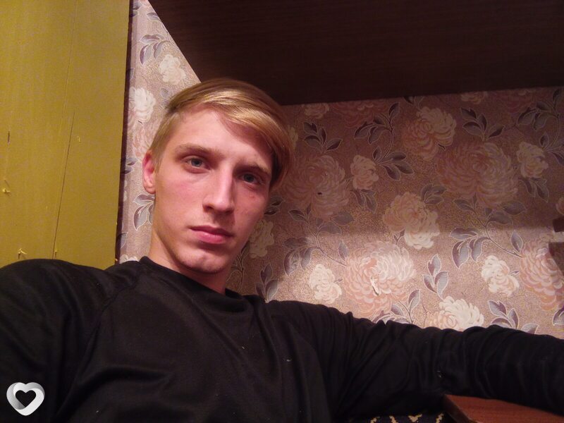 Влад, 19, Москве — анкета №3447136