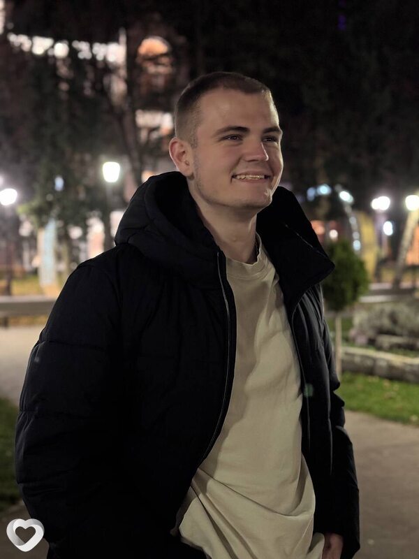 Алексей, 21, Пятигорске — анкета №3447312