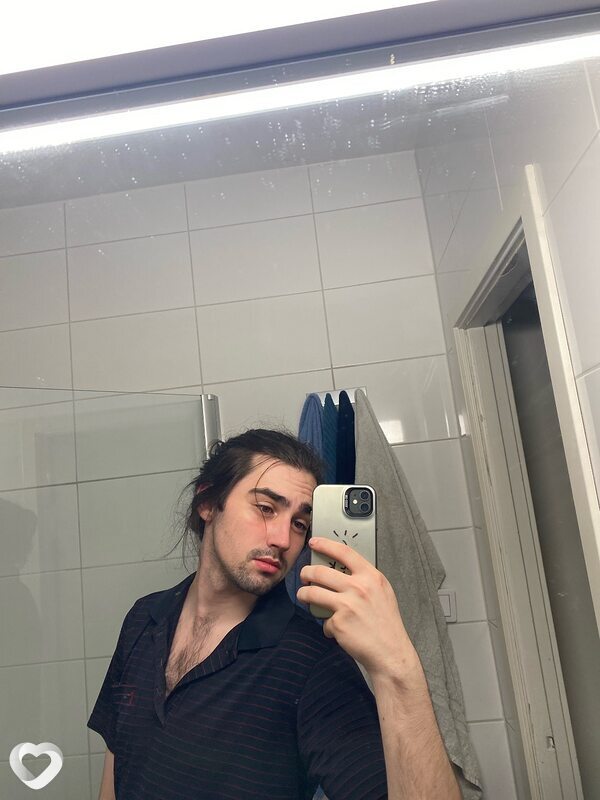 Yura, 21, Киеве — анкета №3447755