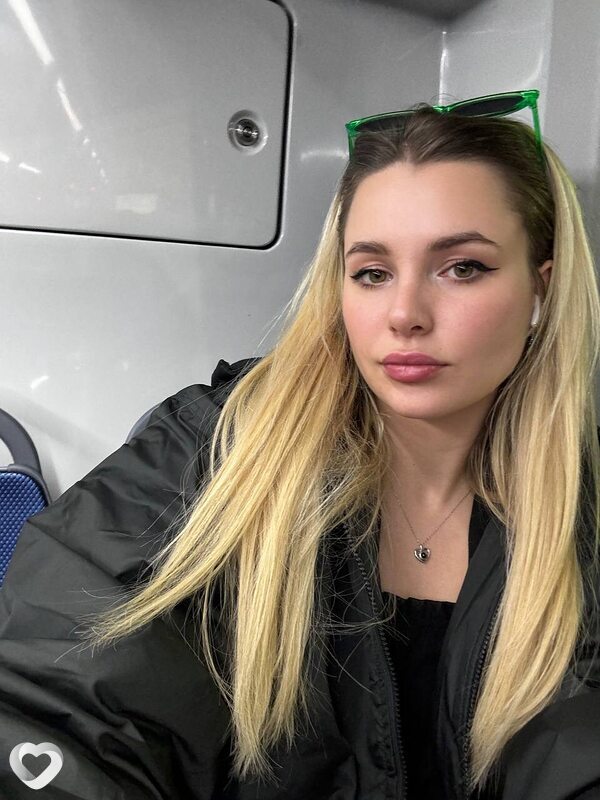 Ульяна, 19, Новосибирске — анкета №3448147