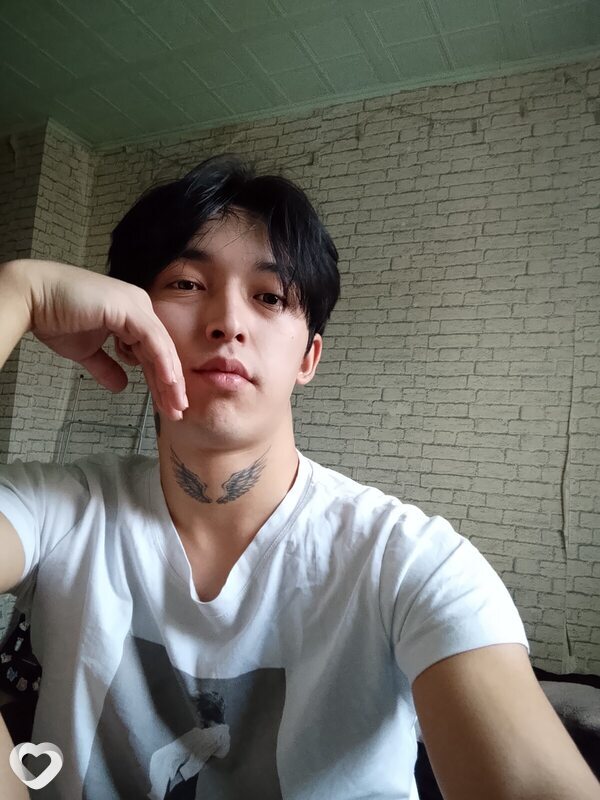 Рустам, 23, Красноярске — анкета №3448797