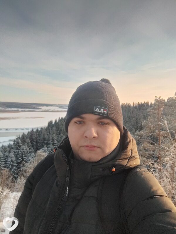 Илья, 25, Кириши — анкета №3448849