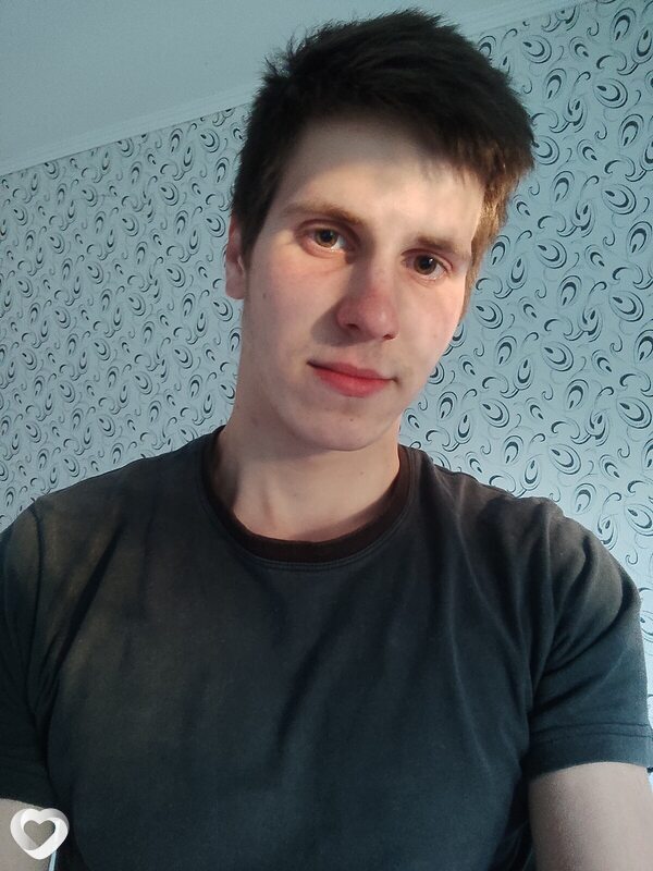 Денис, 21, Клинцах — анкета №3448957