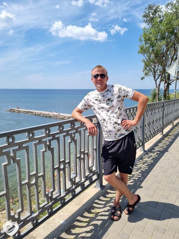 Александр, 30, Бузулуке — анкета №3450946