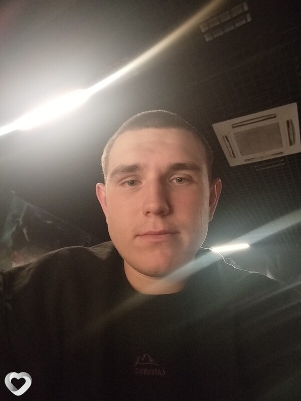 Артём, 20, Иванове — анкета №3451460