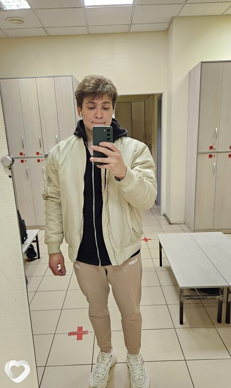 Михаил, 27, Воронеже — анкета №3451378