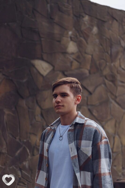 Михаил, 24, Липецке — анкета №3451629