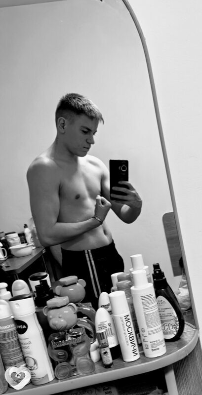 Артем, 23, Омске — анкета №3452482