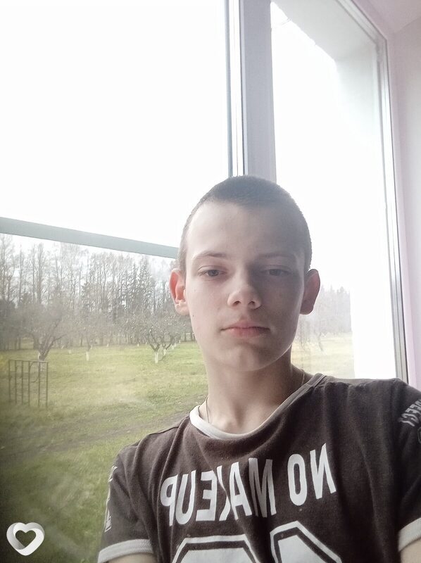 Антон, 18, Могилев — анкета №3451660