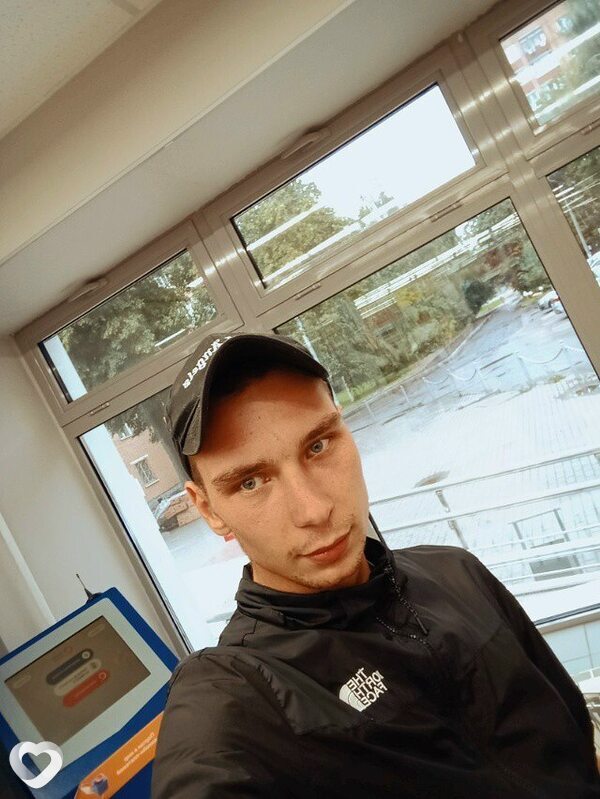 Антон, 26, Коломне — анкета №3452387