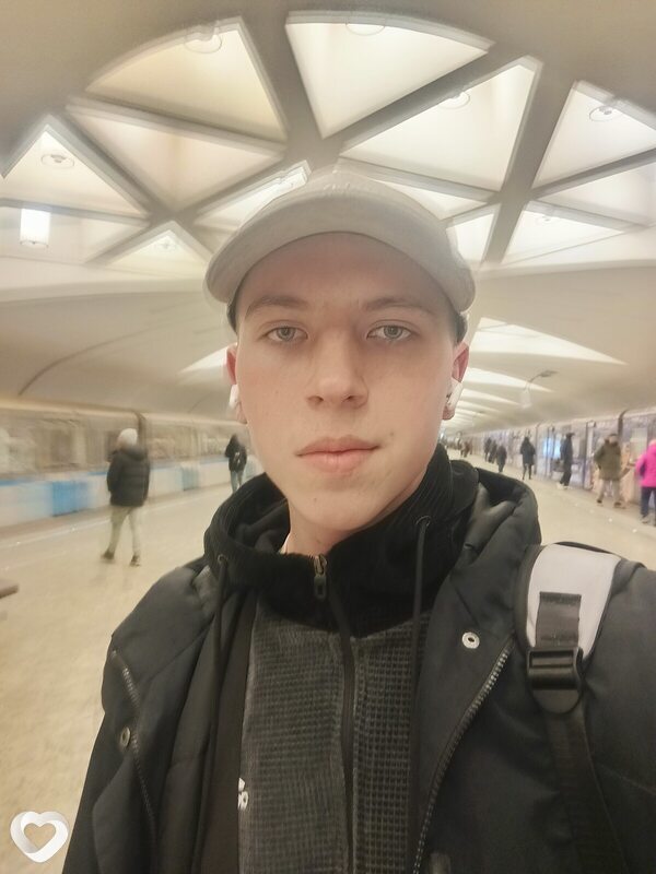Глеб, 21, Химках — анкета №3452668
