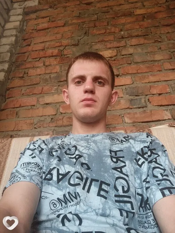 Данил, 23, Новоалтайске — анкета №3452681