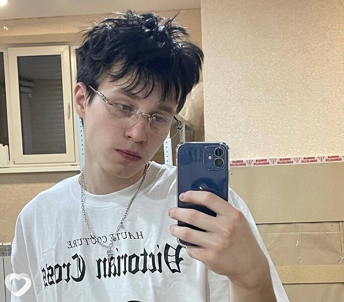 Иван, 20, Смоленске — анкета №3453379