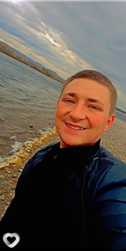 Роман, 23, Ужуре — анкета №3453777